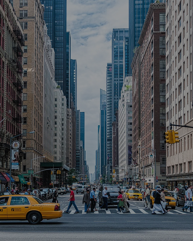 Midtown Manhattan avenue